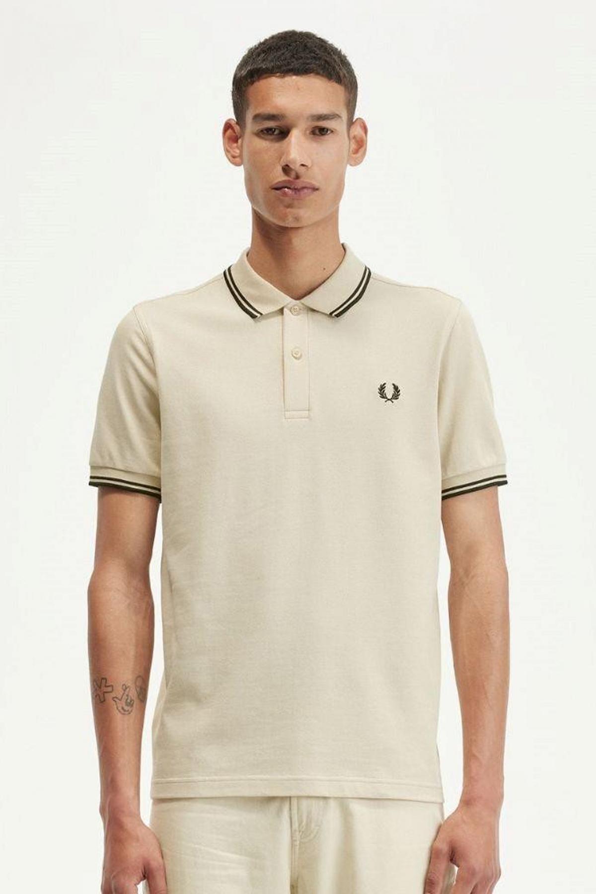 FRED PERRY MFP en color BEIS (1)