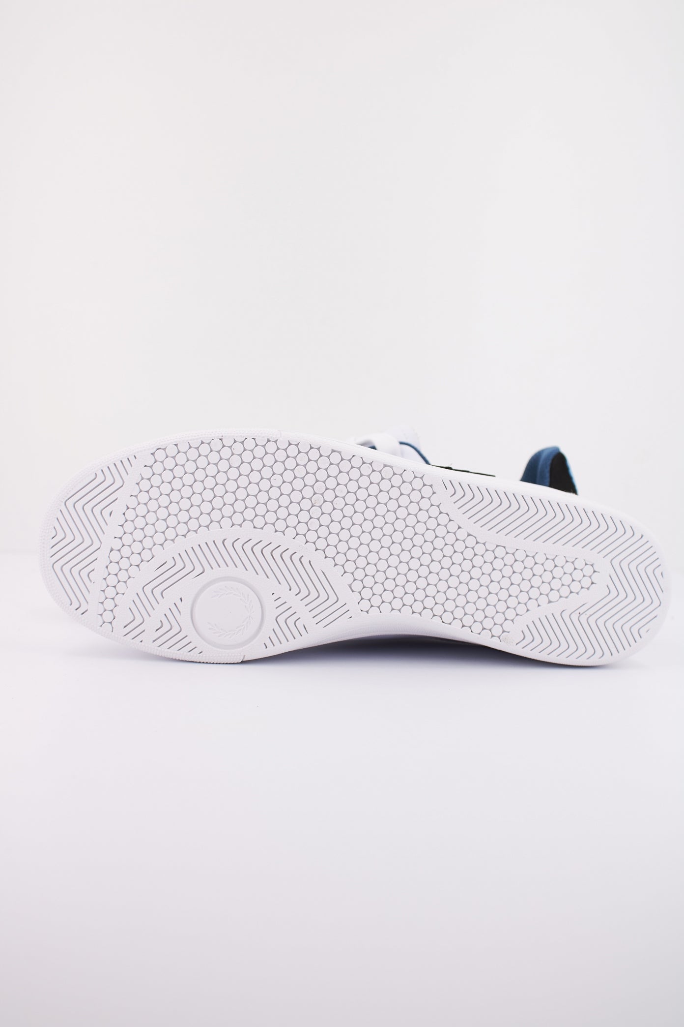 FRED PERRY B LEATHER/BRANDE en color BLANCO (5)