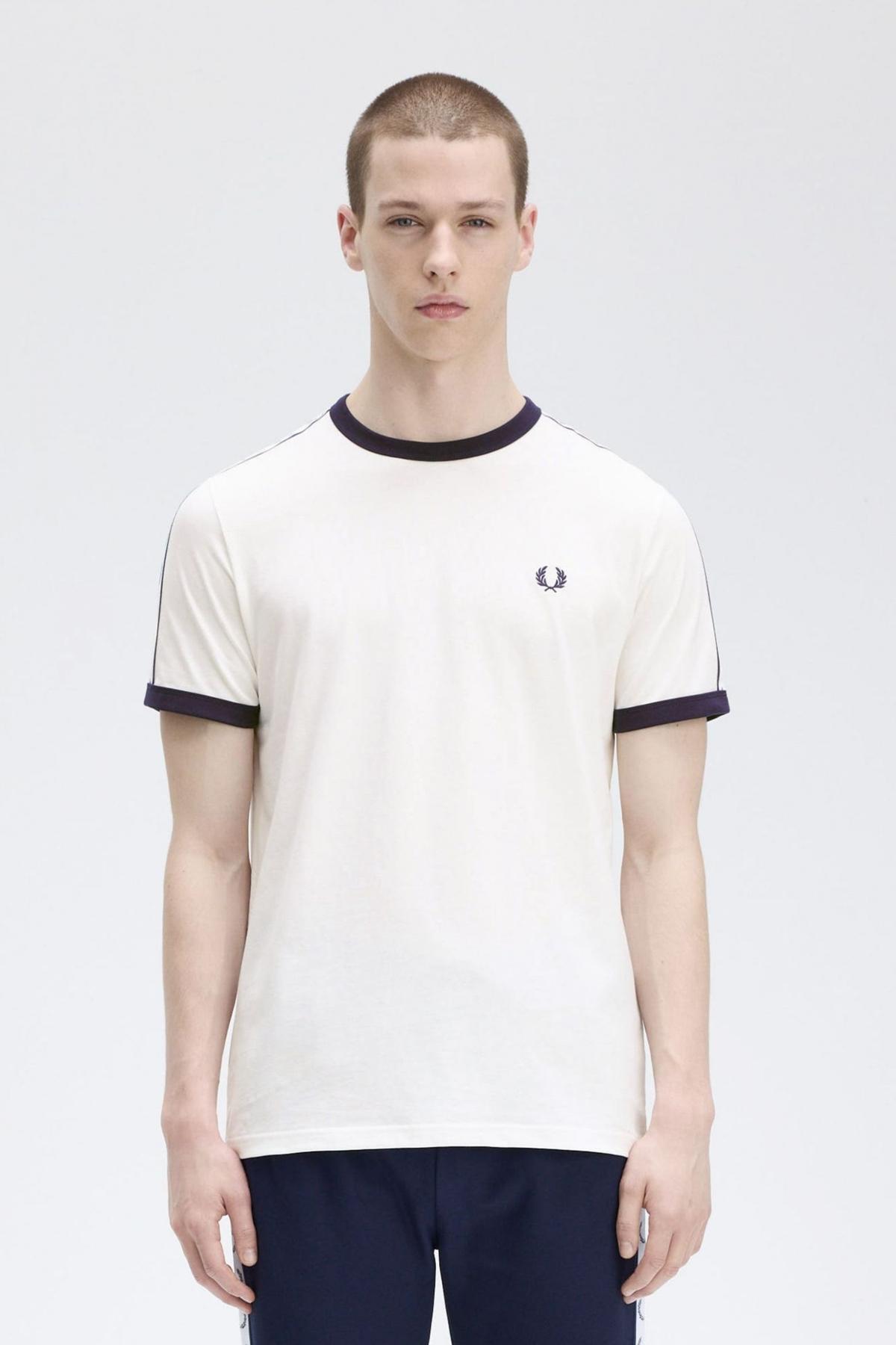 FRED PERRY TAPED RINGER T-SHIRT en color BLANCO (1)