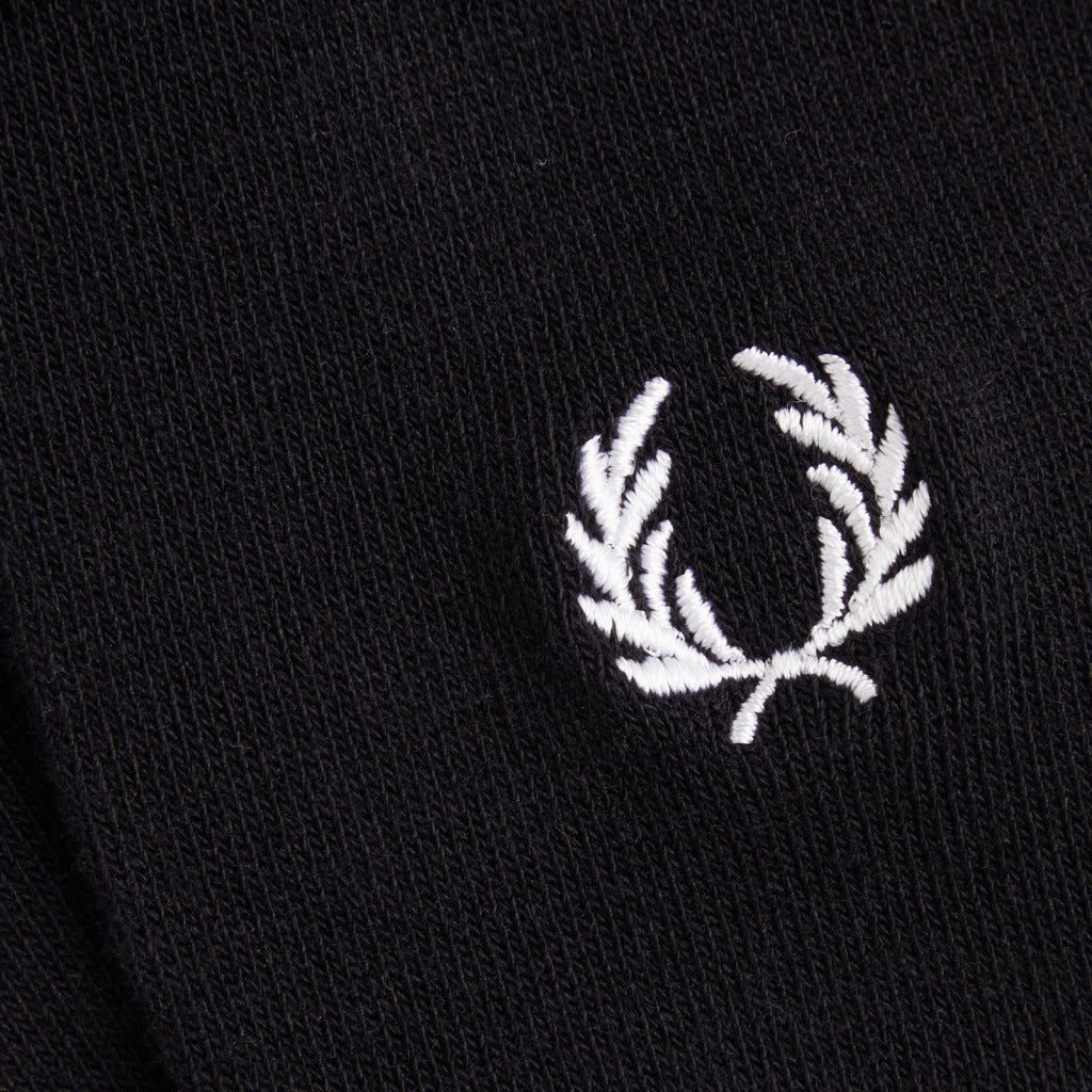 FRED PERRY WREATH SOCK en color NEGRO (4)