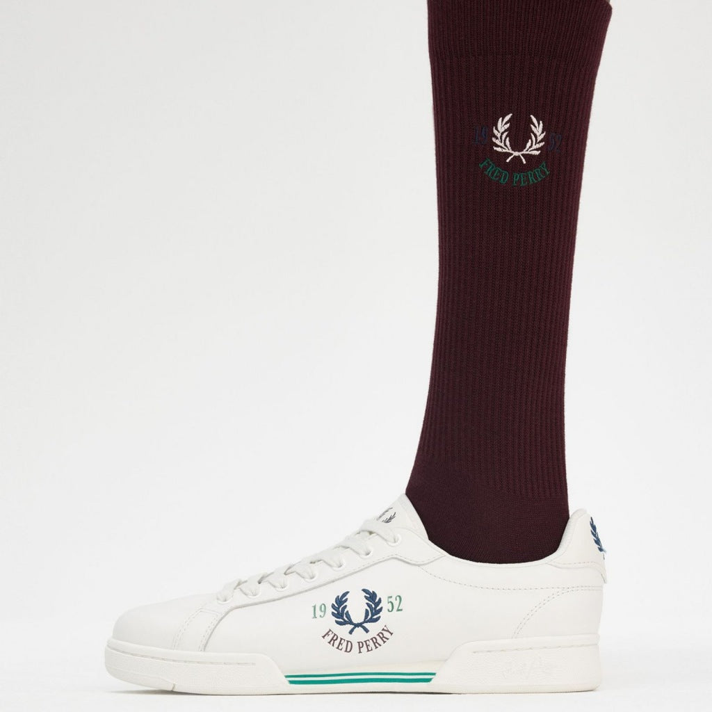 FRED PERRY CLUBHOUSE SOCK en color BURDEOS (5)