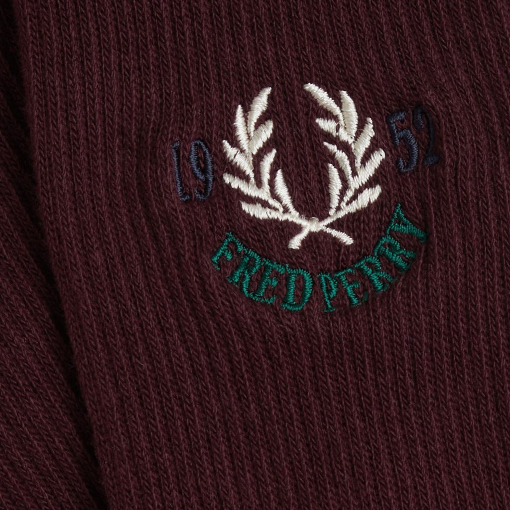 FRED PERRY CLUBHOUSE SOCK en color BURDEOS (6)