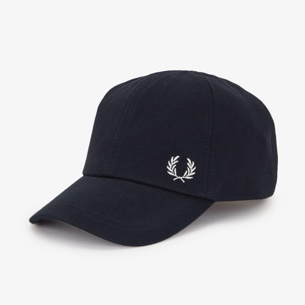 FRED PERRY PIQUE CLASSIC CAP en color NEGRO (4)