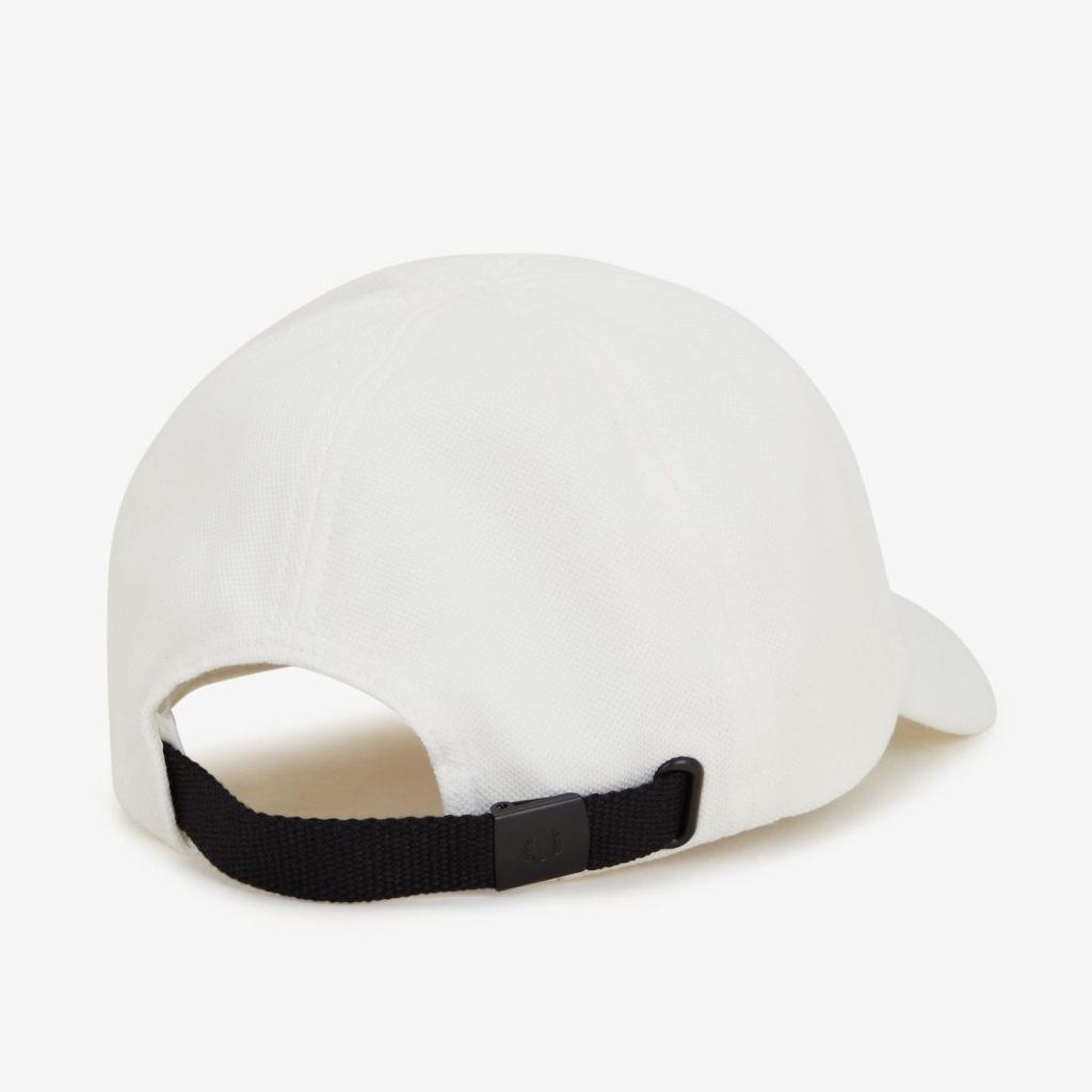 FRED PERRY PIQUE CLASSIC CAP en color BLANCO (5)