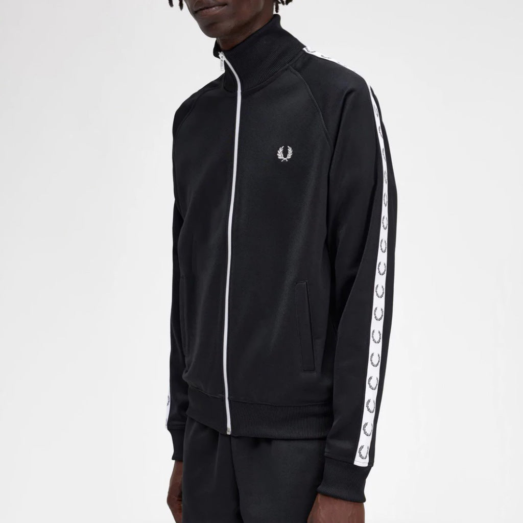 FRED PERRY TRACK JACKET en color NEGRO (5)
