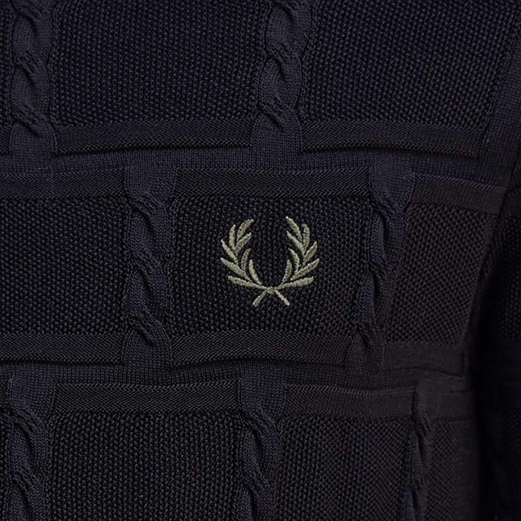 FRED PERRY CABLE DETAIL KNITTED SHIRT en color NEGRO (6)