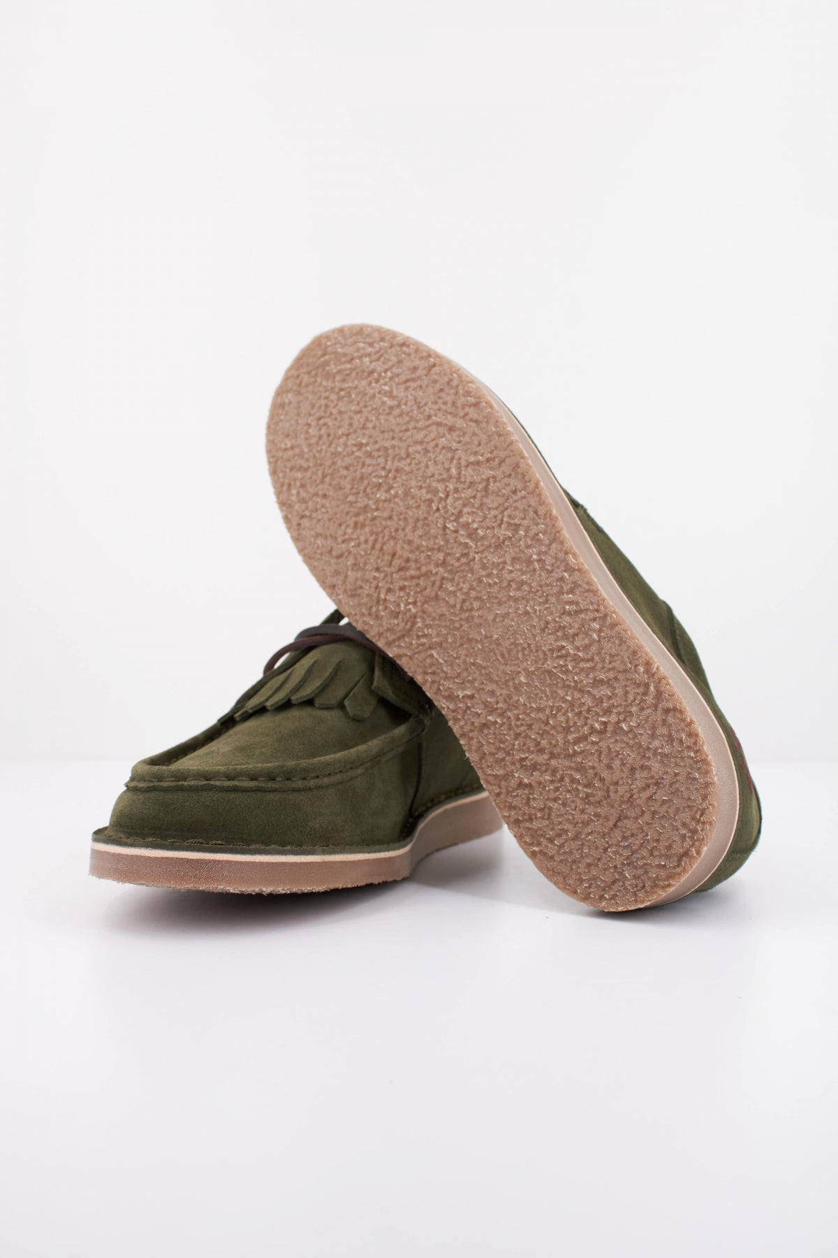 FRED PERRY KENNEY LOW SUEDE en color VERDE (5)