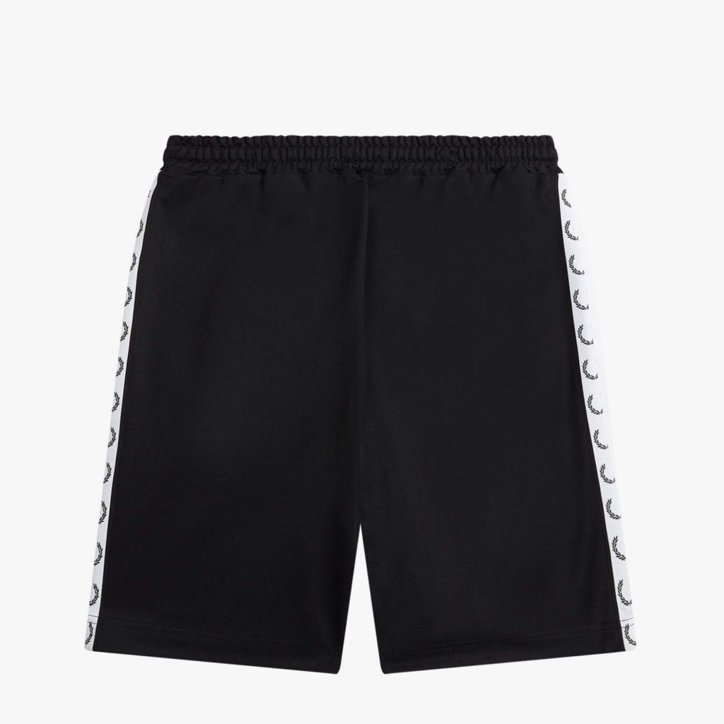 FRED PERRY TAPED TRICOT SHORT en color NEGRO (3)