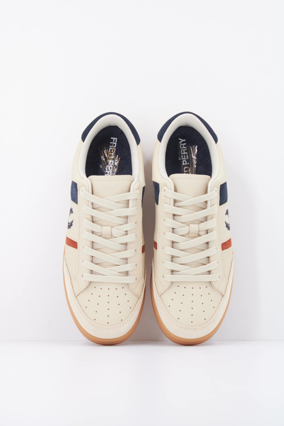 FRED PERRY B ZAPATILLA B en color BEIS (3)