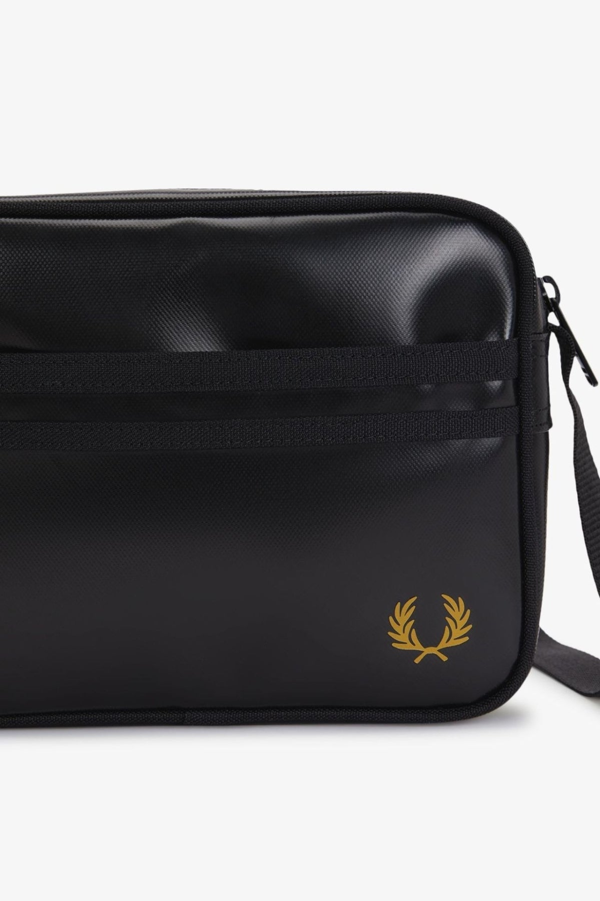 FRED PERRY TONAL CLASSIC MINI SHOULDERBAG en color NEGRO (4)