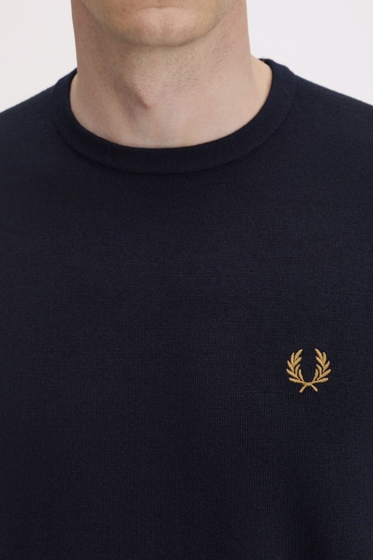FRED PERRY CLASSIC CREW NECK JUMPER en color (4)