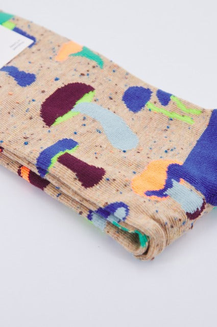 HAPPY SOCKS MMU en color MARRON (4)