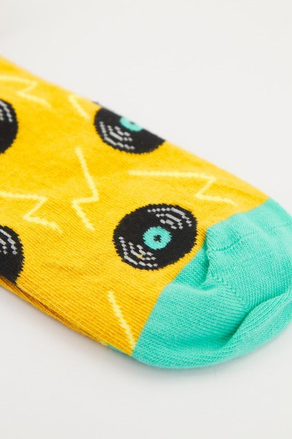 HAPPY SOCKS VINYL en color AMARILLO (4)