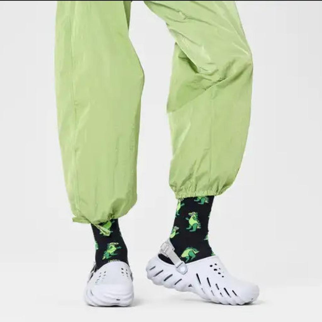 HAPPY SOCKS INFATABLE DINO en color NEGRO (4)