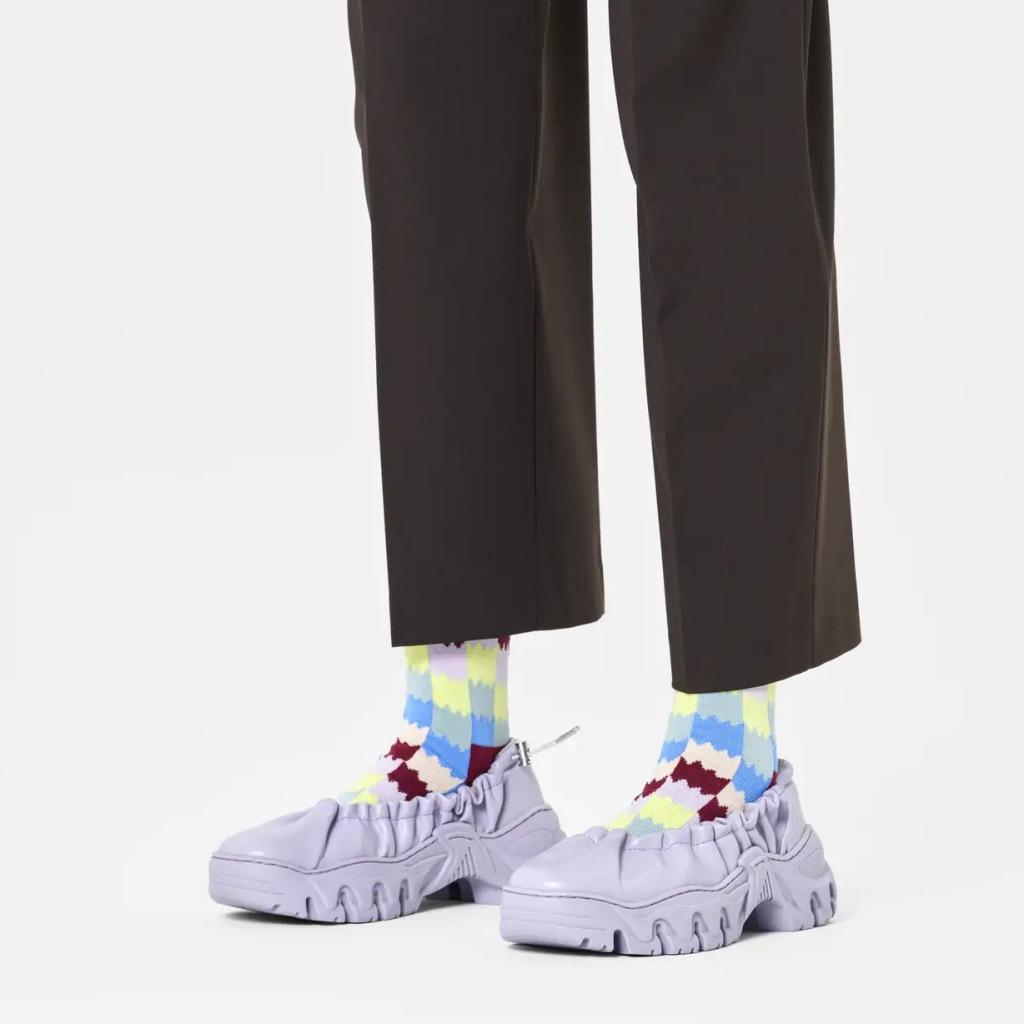 HAPPY SOCKS DIZZY CHECK SOCK en color AZUL (4)