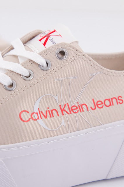 CALVIN KLEIN YWYW en color MARRON CLARO (4)