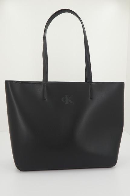 CALVIN KLEIN SLEEK SHOPPER SOLID en color NEGRO (1)
