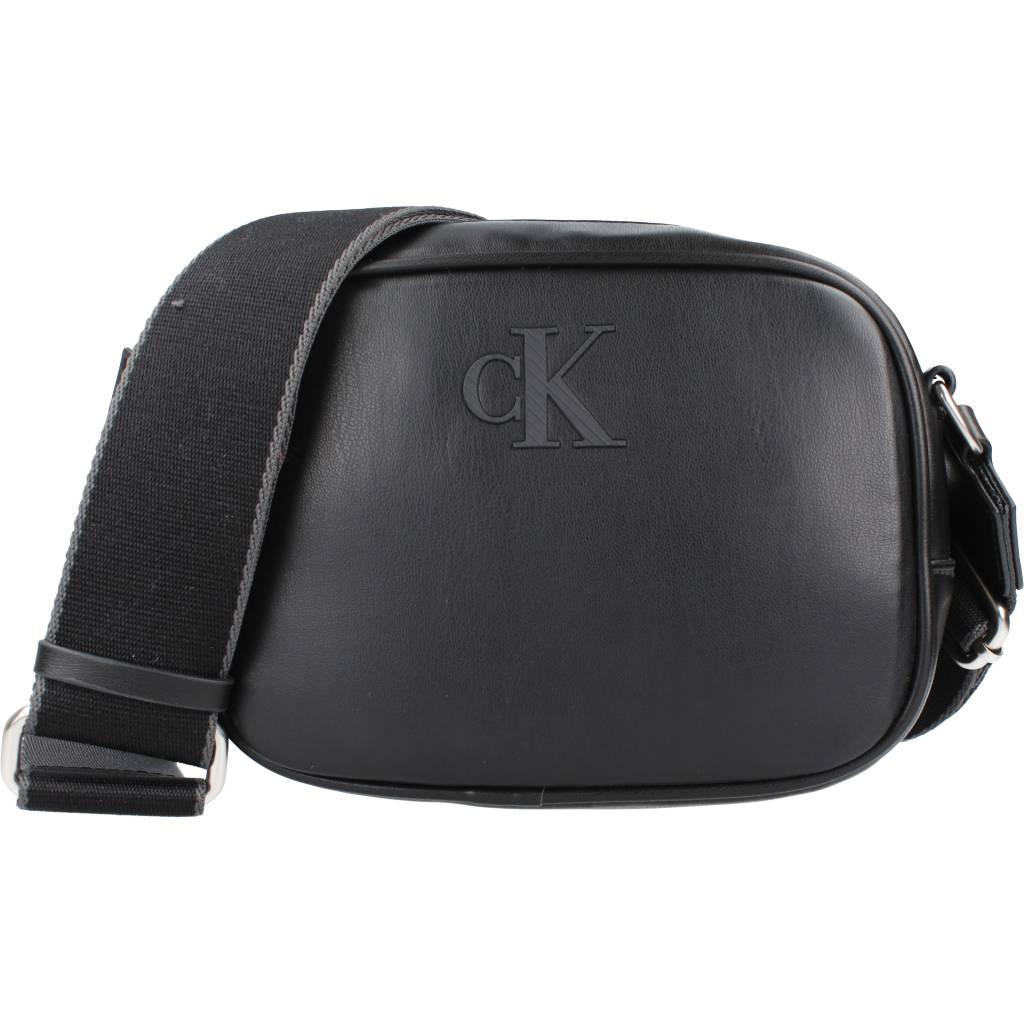 CALVIN KLEIN SLEEK CAMERA BAG SOLID en color NEGRO (1)