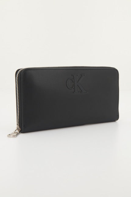 CALVIN KLEIN KK SLEEK ZIP AROUND SOLID en color NEGRO (2)