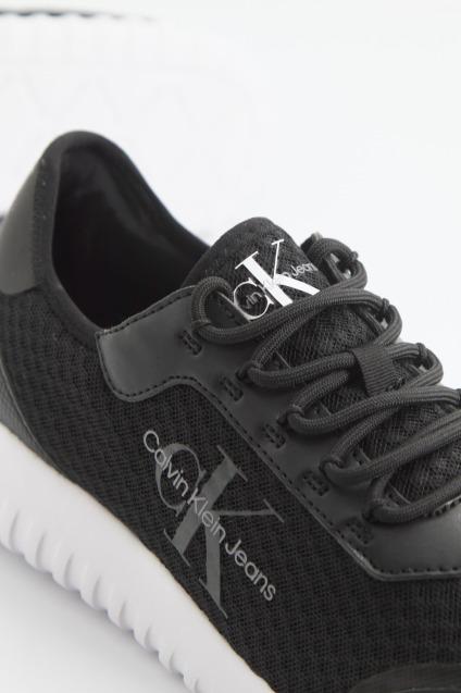 CALVIN KLEIN EVA RUNNER MONOLOGO en color NEGRO (4)