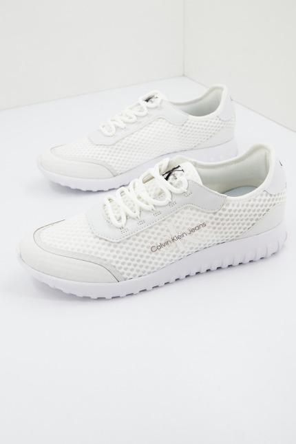 CALVIN KLEIN EVA RUNNER MONOLOGO en color BLANCO (1)