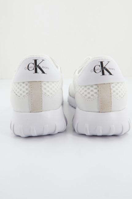 CALVIN KLEIN EVA RUNNER MONOLOGO en color BLANCO (4)
