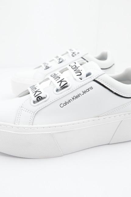 CALVIN KLEIN FLATFORM LOW en color BLANCO (2)