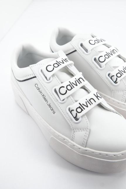 CALVIN KLEIN FLATFORM LOW en color BLANCO (4)