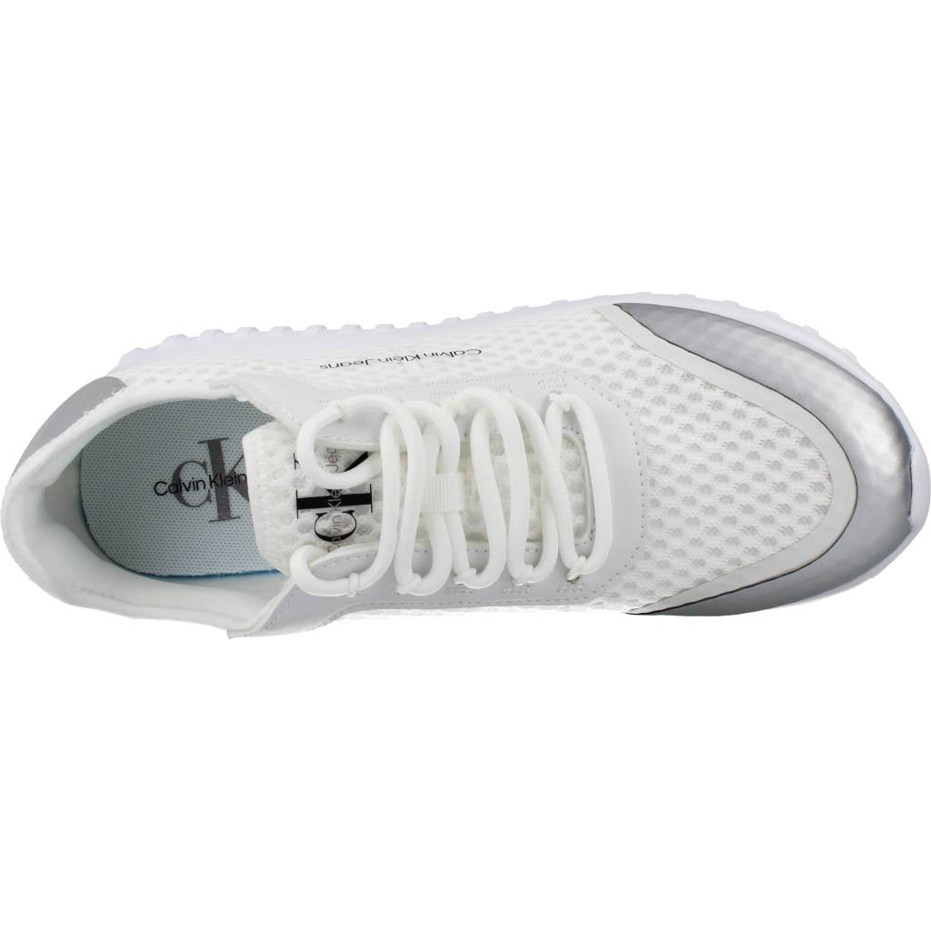 CALVIN KLEIN EVA RUNNER MONOLOGO W en color BLANCO (7)