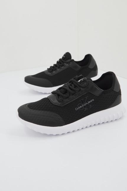 CALVIN KLEIN EVA RUNNER MONOLOGO W en color NEGRO (1)