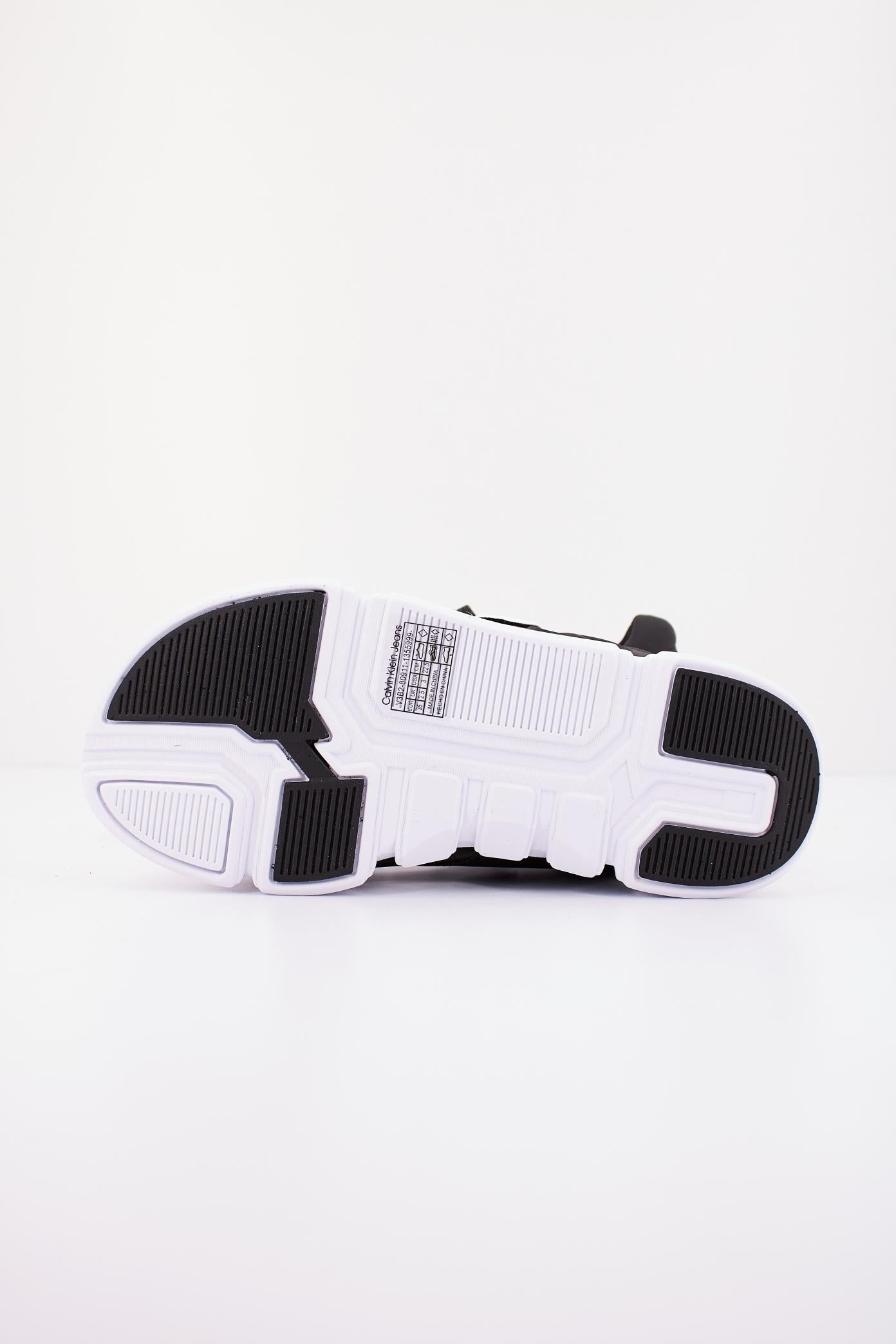 CALVIN KLEIN VB en color NEGRO (4)