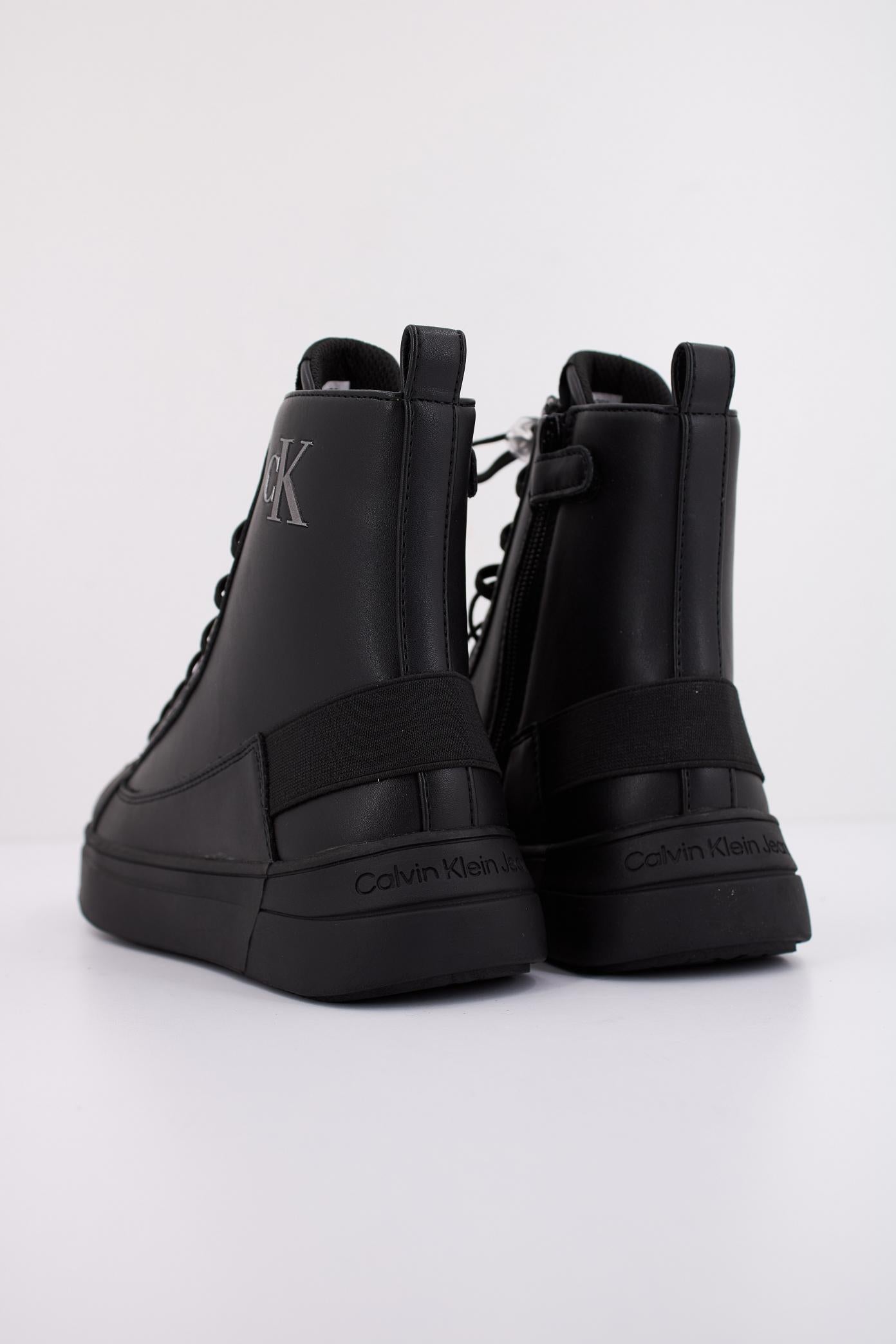 CALVIN KLEIN VA en color NEGRO (4)