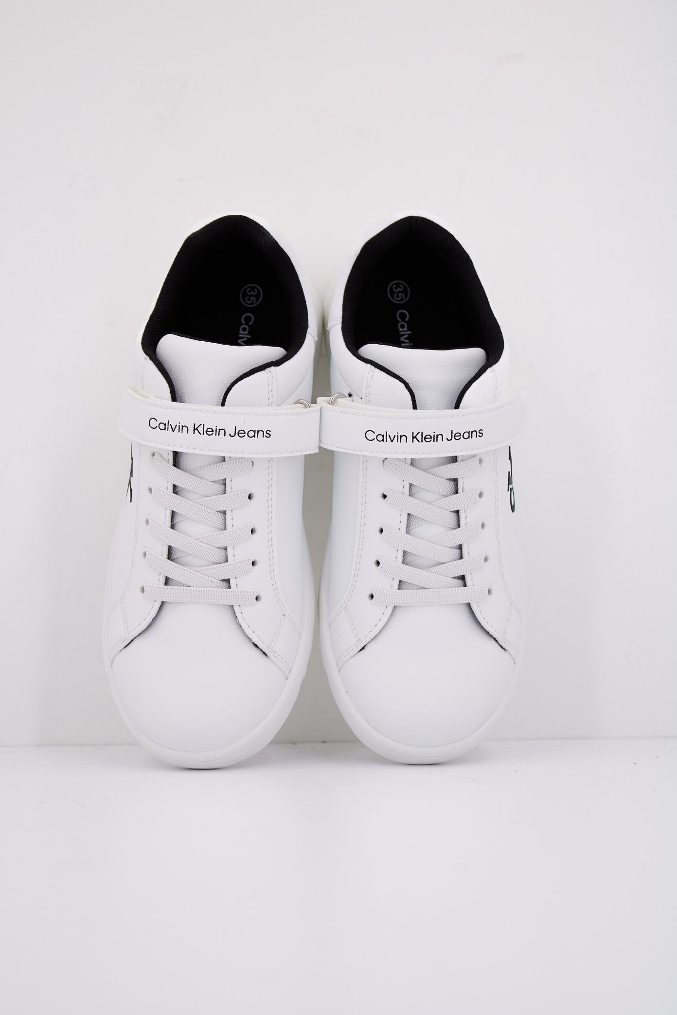 CALVIN KLEIN SNEAKER BASSA LACCI VELCR en color BLANCO (3)