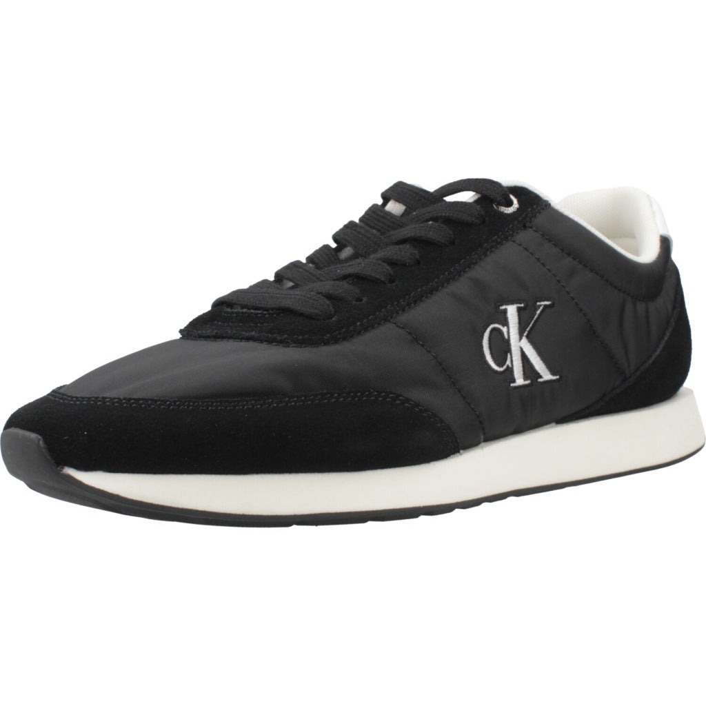 CALVIN KLEIN RETRO RUNNER ESS MIX MAT en color NEGRO (1)