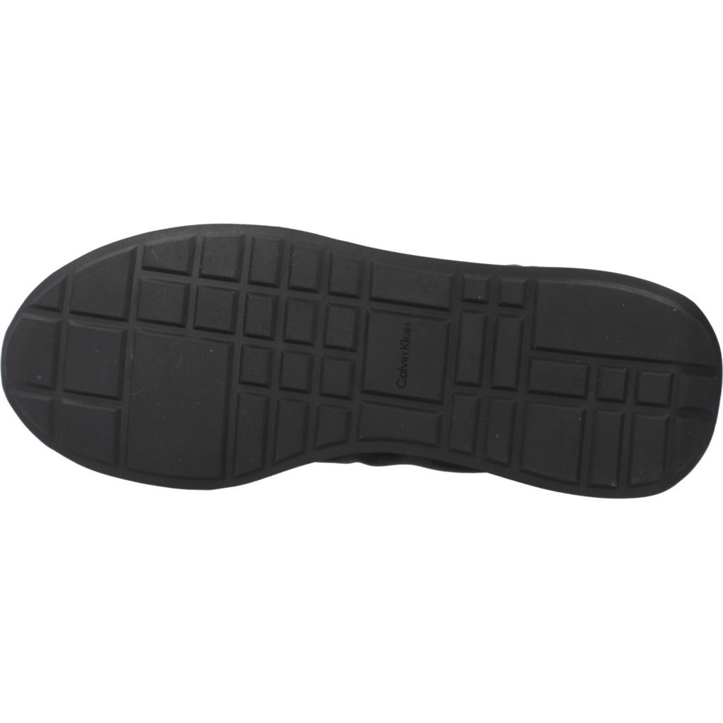 CALVIN KLEIN RETRO RUNNER ESS MIX MAT en color NEGRO (6)