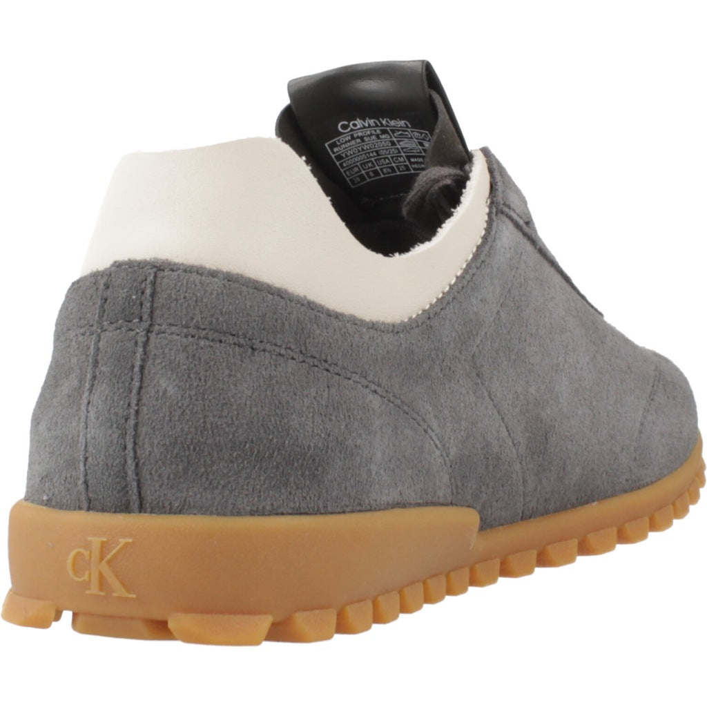 CALVIN KLEIN LOW PROFILE RUNNER SUE en color GRIS (3)