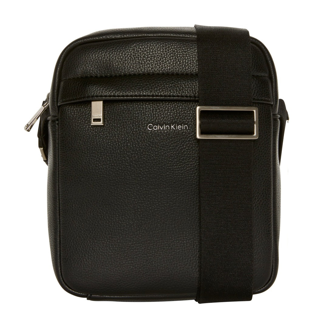 CALVIN KLEIN en color NEGRO (4)