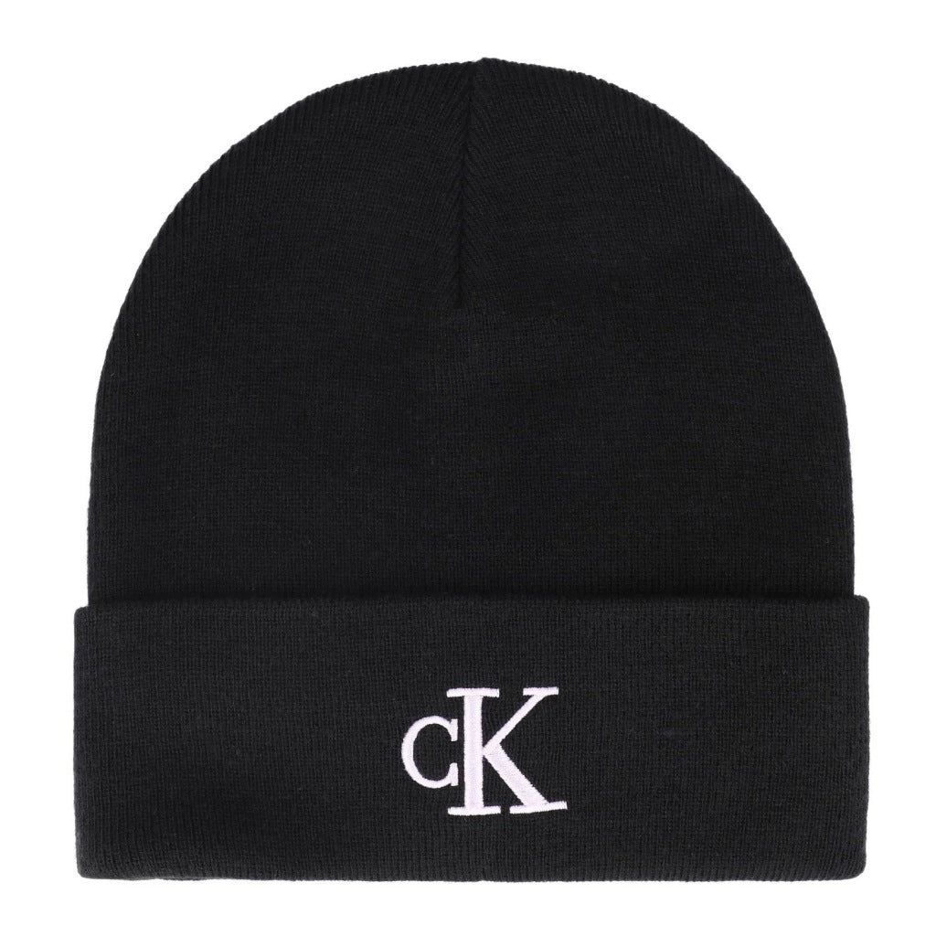 CALVIN KLEIN CK FINE RIB BEANIE en color NEGRO (4)
