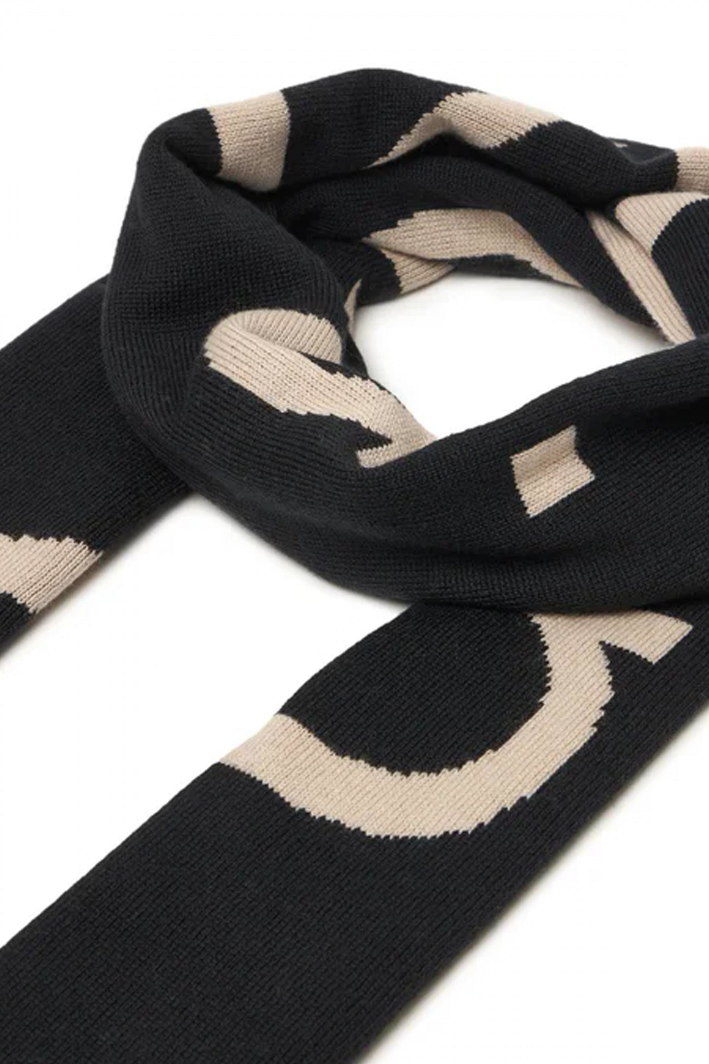 CALVIN KLEIN LVDG en color NEGRO (2)