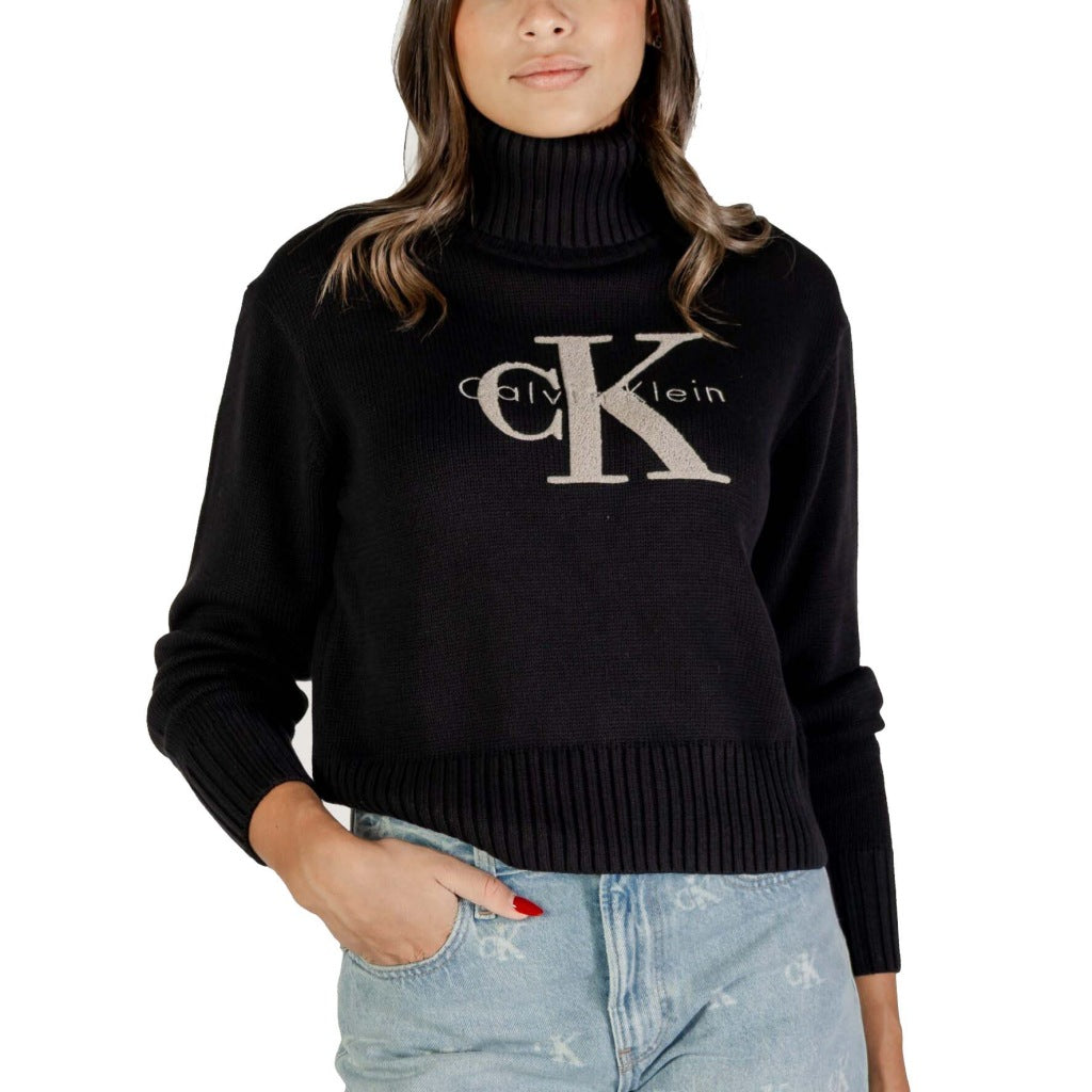 CALVIN KLEIN CHENILLE MONOLOGO en color NEGRO (4)