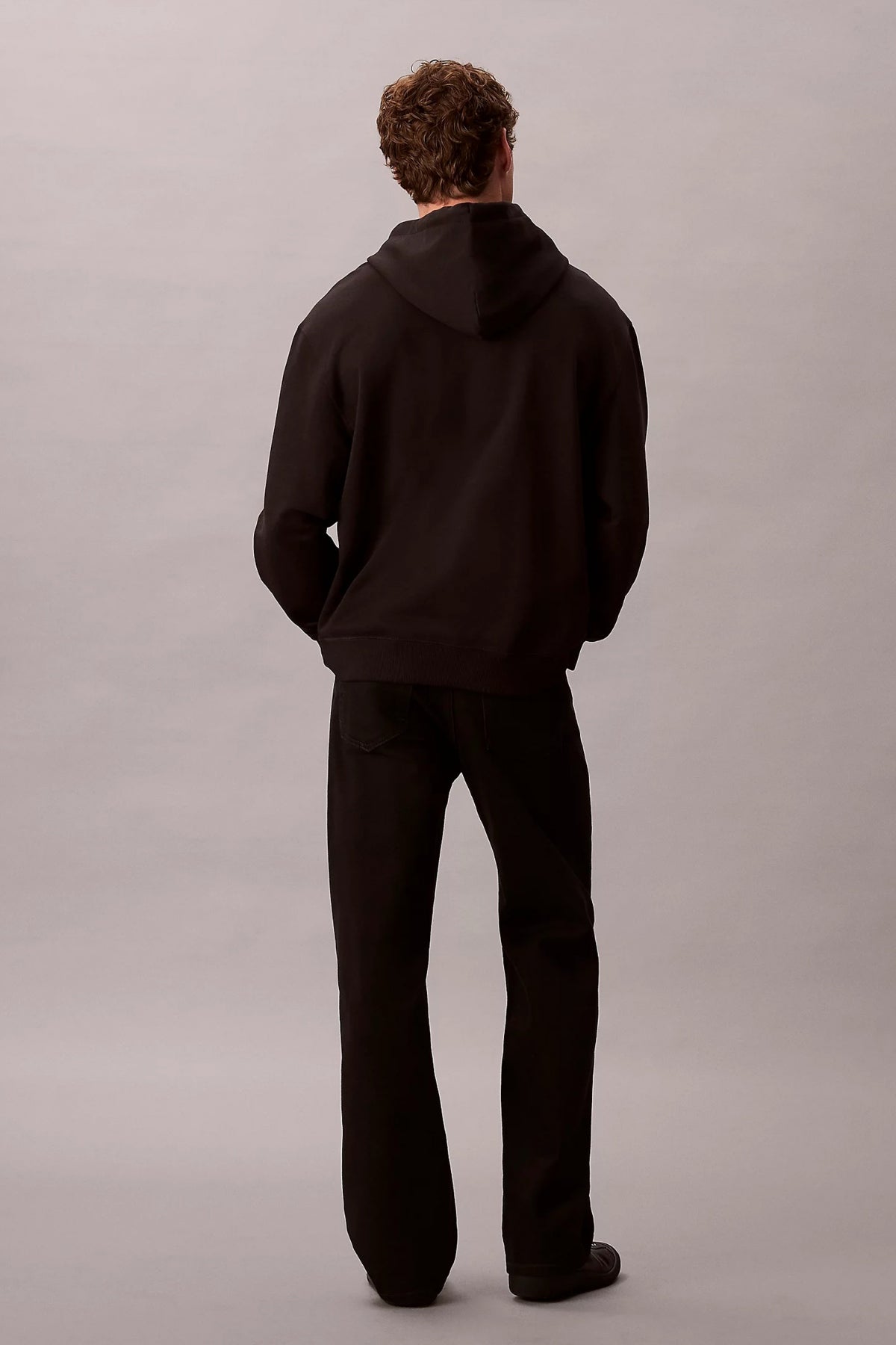 CALVIN KLEIN LS EU TERRY CK REDBOX en color NEGRO (3)