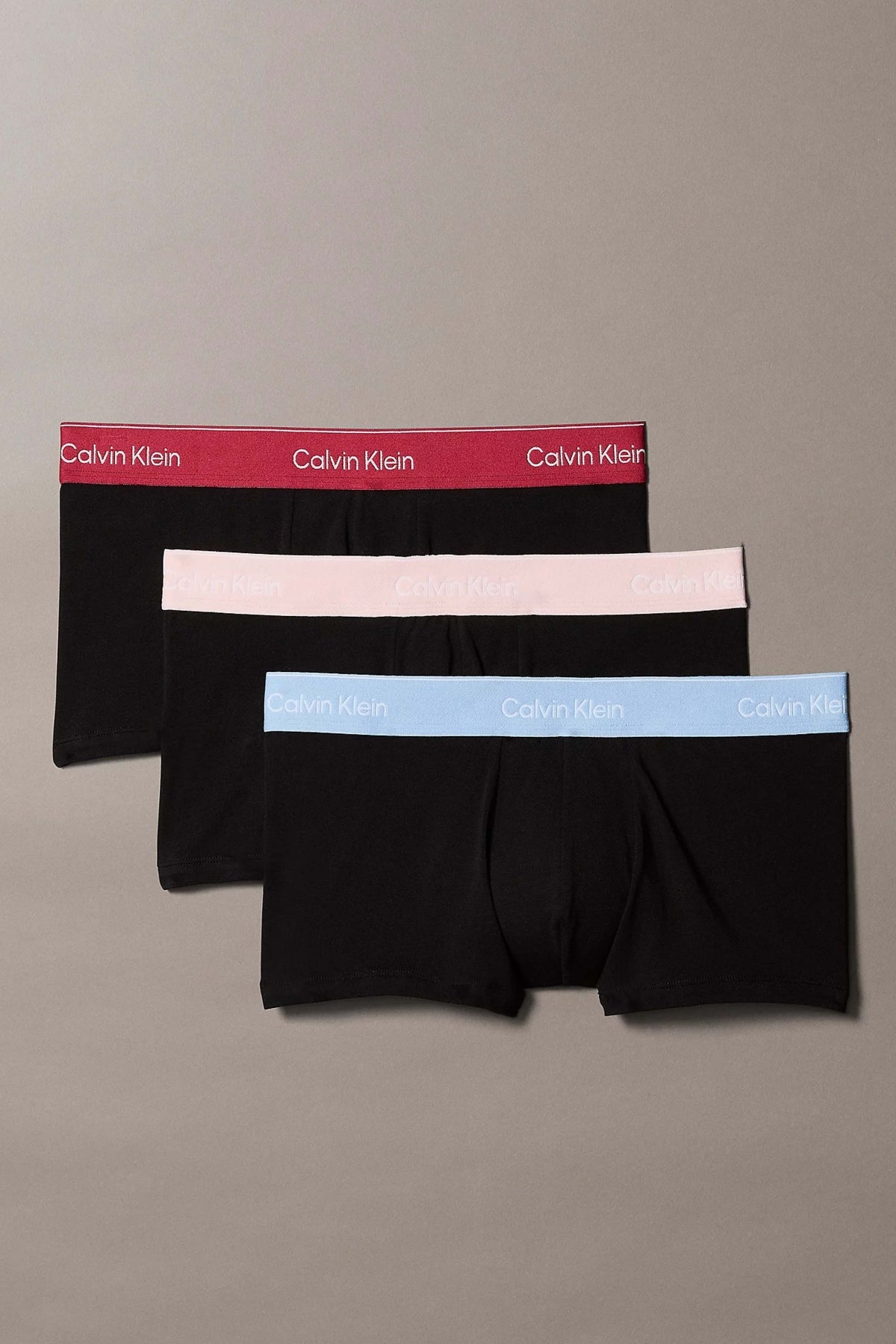 CALVIN KLEIN LOW RISE TRUNK PK en color NEGRO (1)