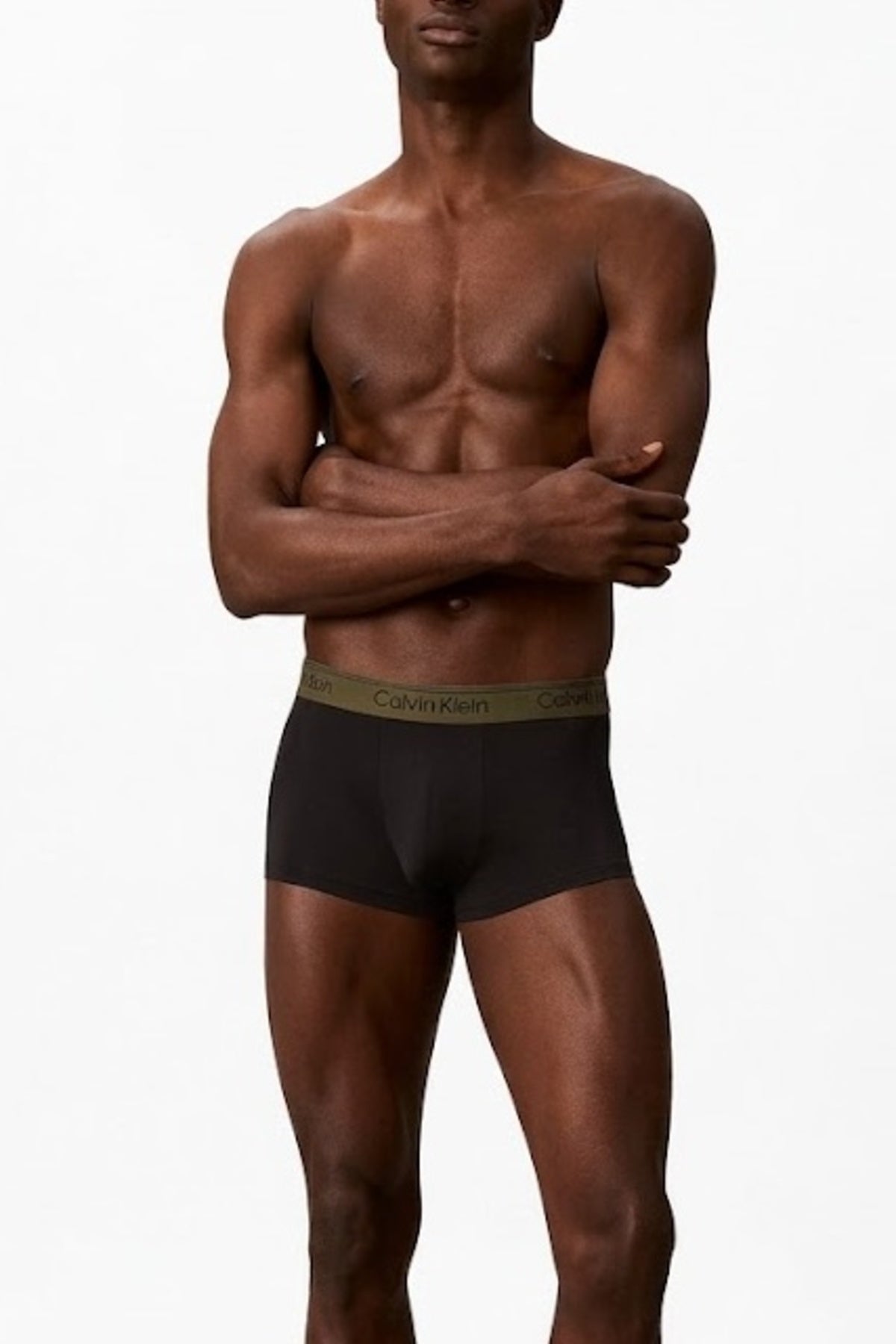 CALVIN KLEIN LVNB LOW RISE TRUNK PK en color NEGRO (1)