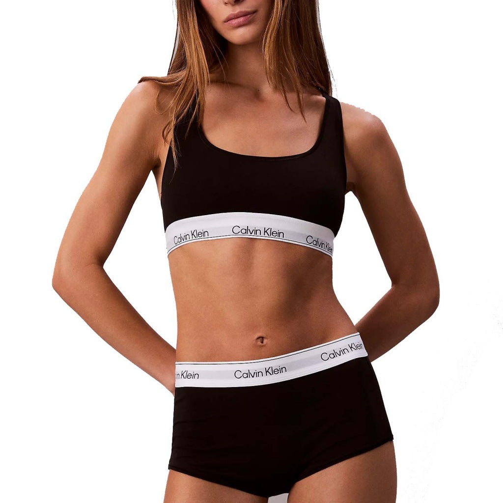 CALVIN KLEIN UNLINED BRALETTE en color NEGRO (4)