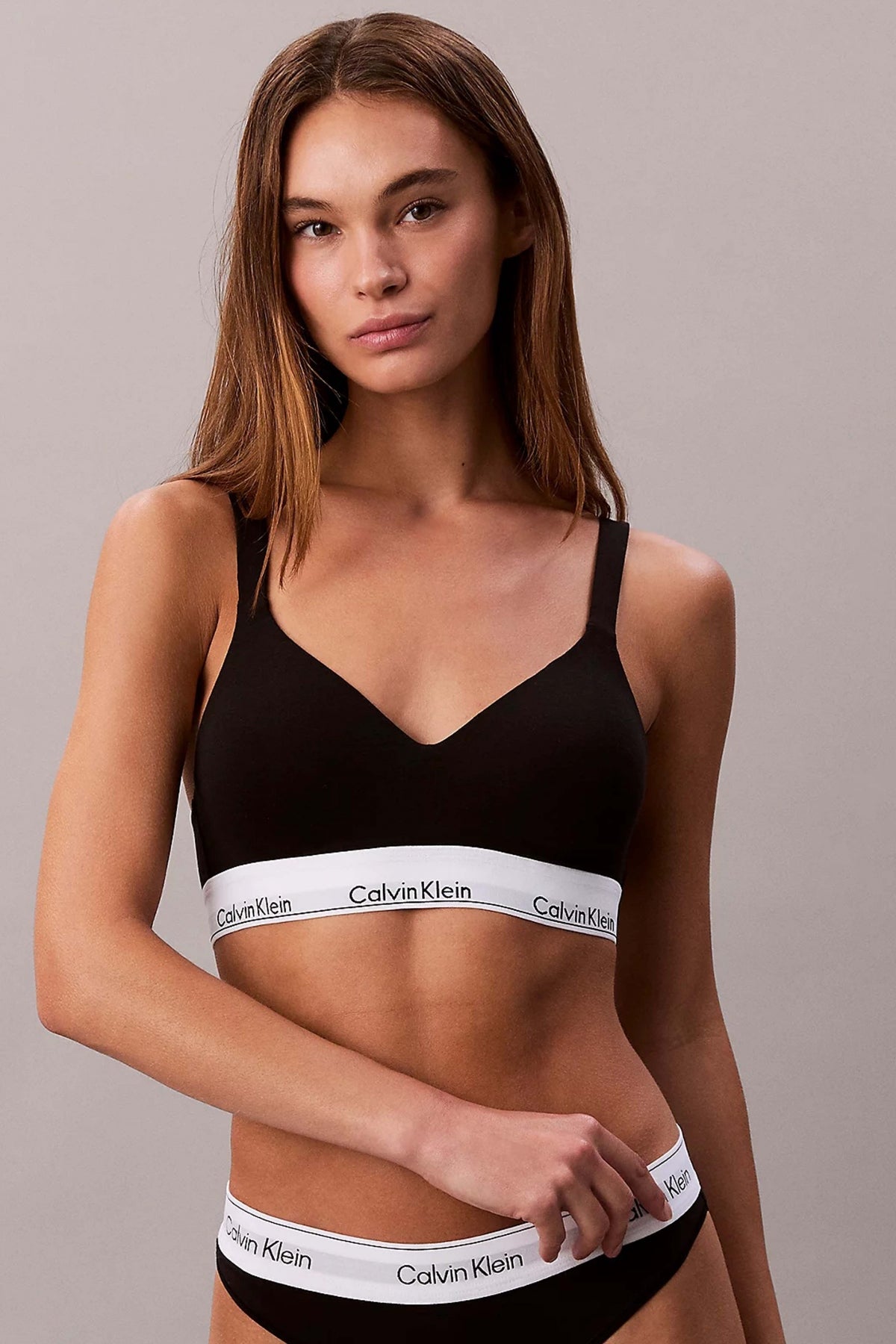 CALVIN KLEIN LIFT BRALETTE ICON COTTON MODAL en color NEGRO (1)