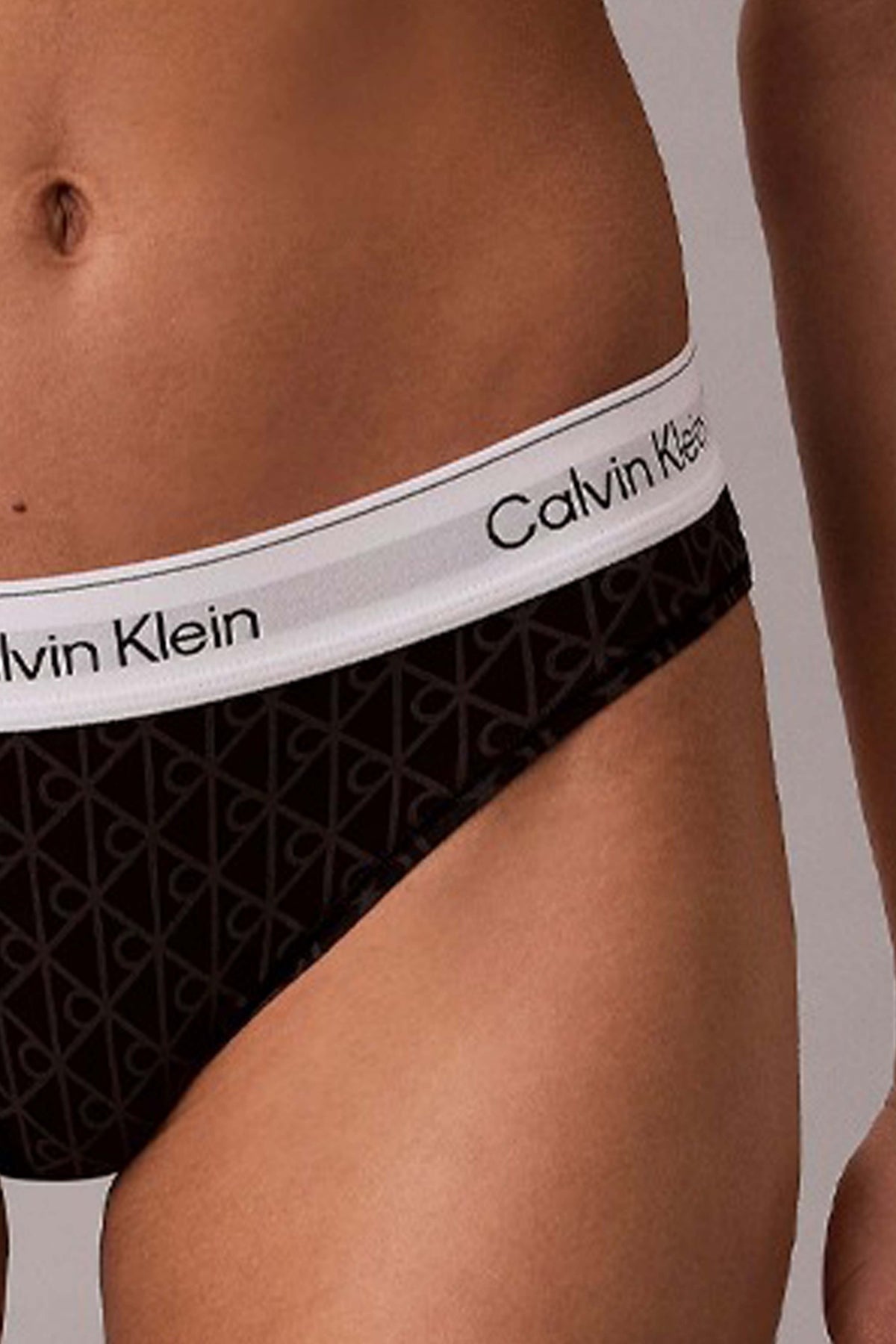 CALVIN KLEIN LVQF en color NEGRO (3)