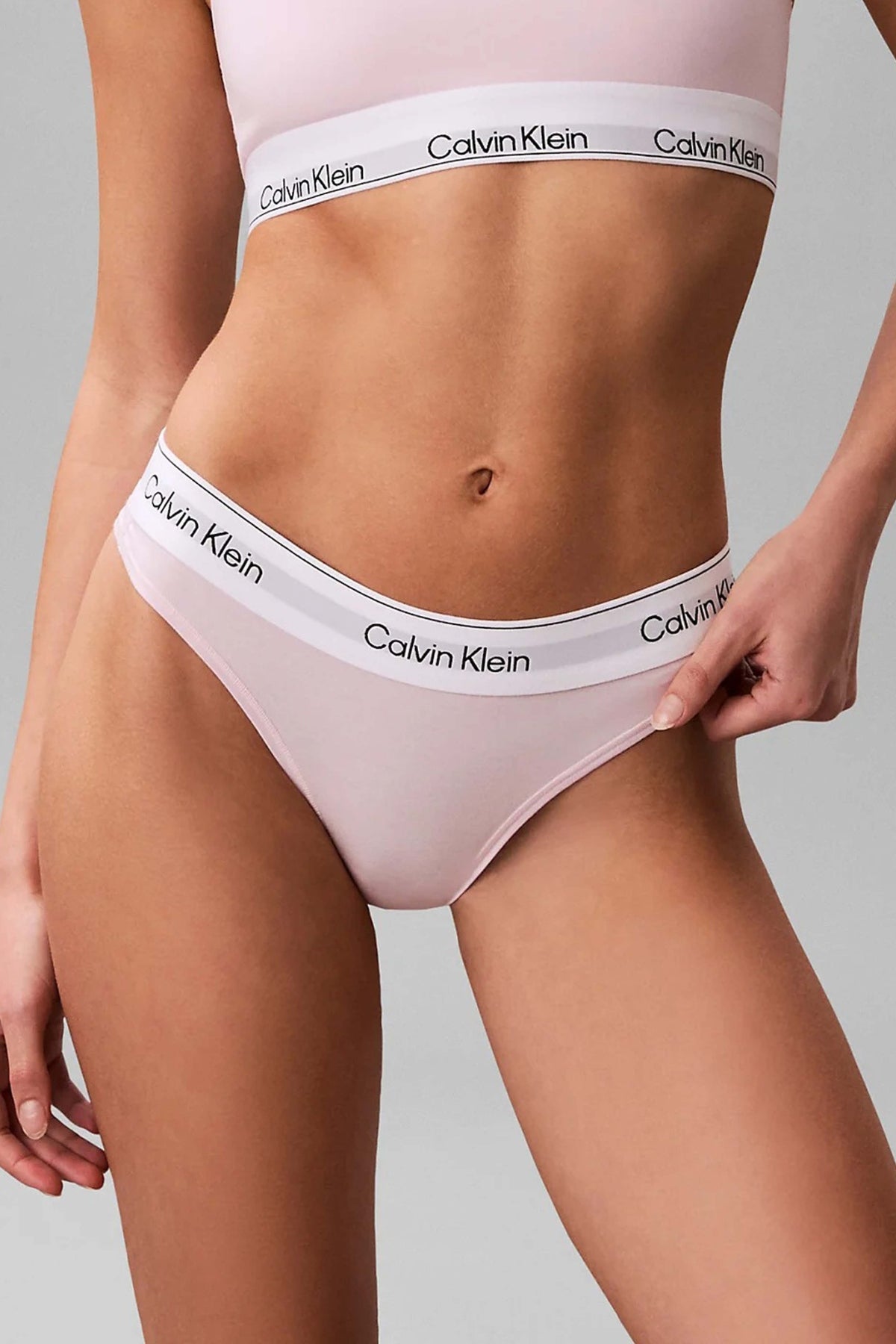 CALVIN KLEIN LVQF en color ROSA (3)