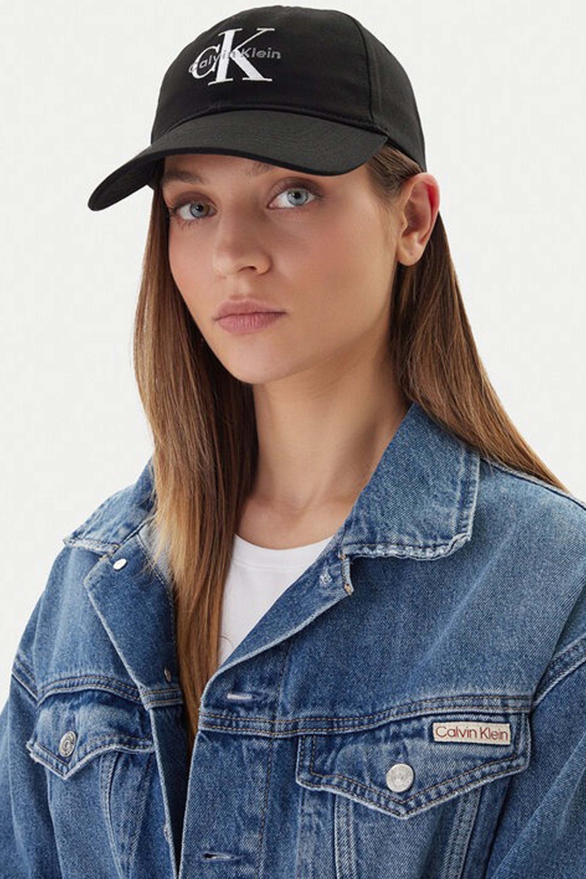 CALVIN KLEIN LVKG en color NEGRO (1)