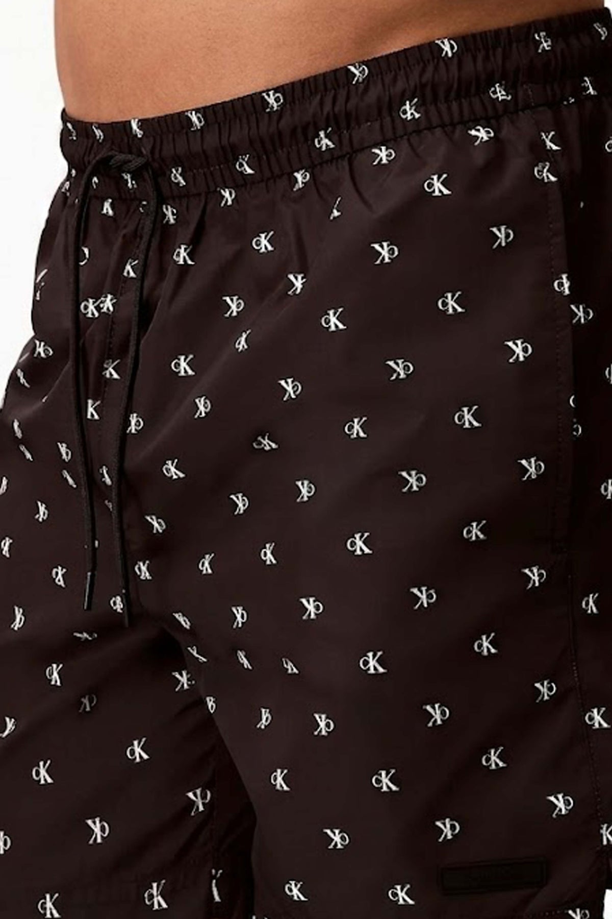 CALVIN KLEIN LVN en color NEGRO (3)