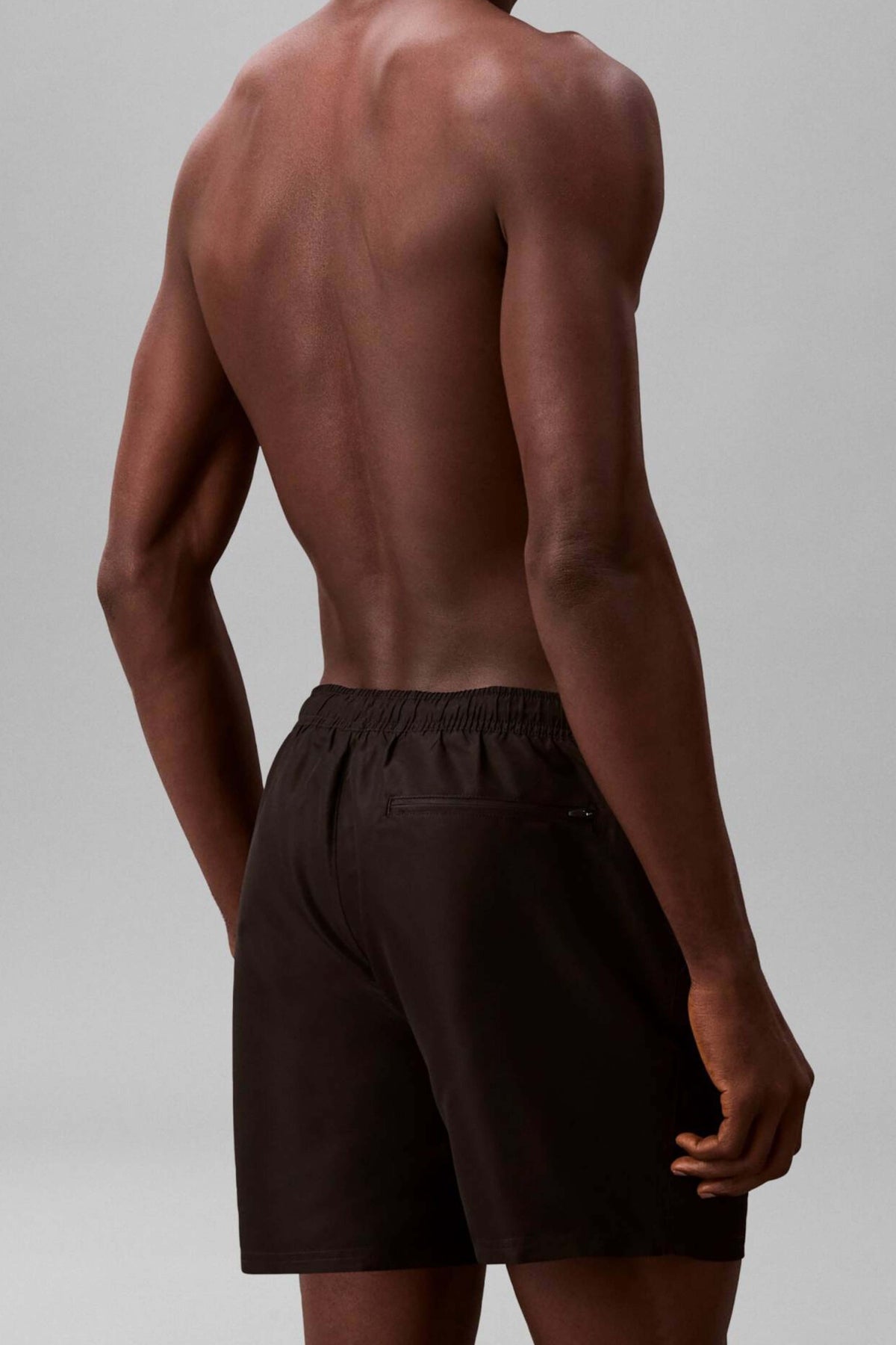 CALVIN KLEIN LVN en color NEGRO (2)